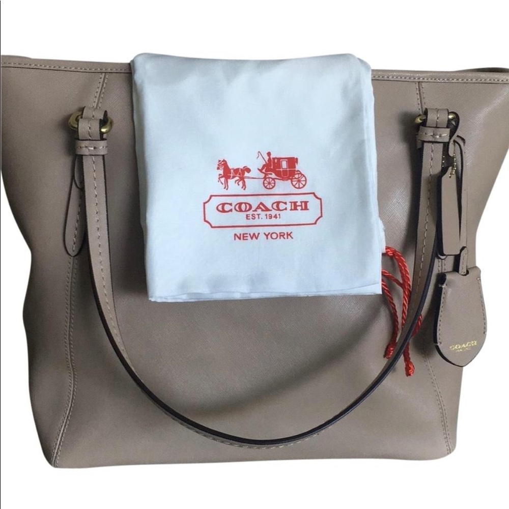Coach Leather Saffiano Tote NWT